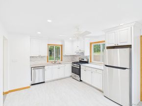 5110 Little Neck Parkway, Little Neck NY 11362