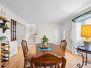 88 Evans Avenue, Albertson NY 11507