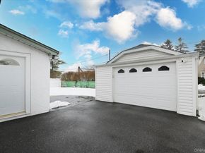 2016 Abbot Avenue, Merrick NY 11566