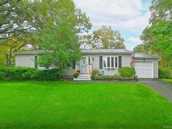 87 9th Avenue