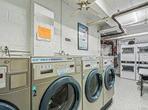 40 Schenck Avenue 1L, Great Neck NY 11021