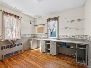 307 Ferndale Court, Copiague NY 11726