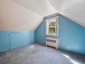 307 Ferndale Court, Copiague NY 11726