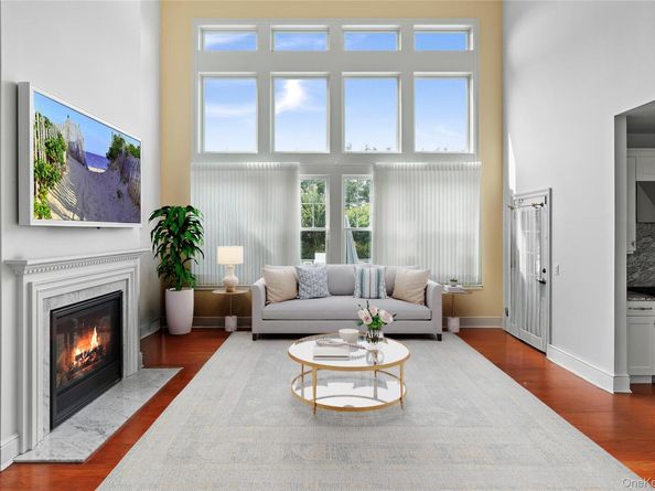 4 Spring Lane, Southampton NY 11968