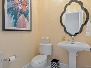 4 Spring Lane, Southampton NY 11968