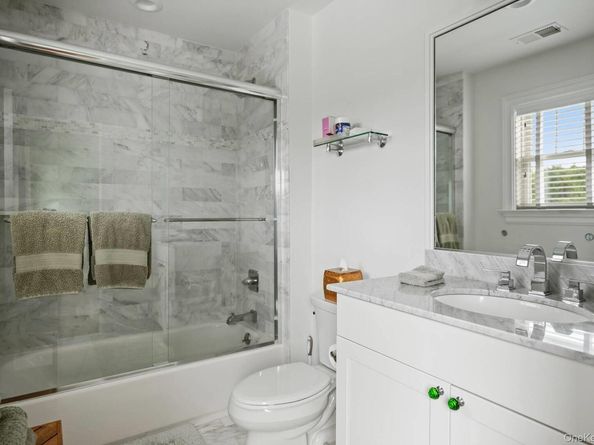 4 Spring Lane, Southampton NY 11968