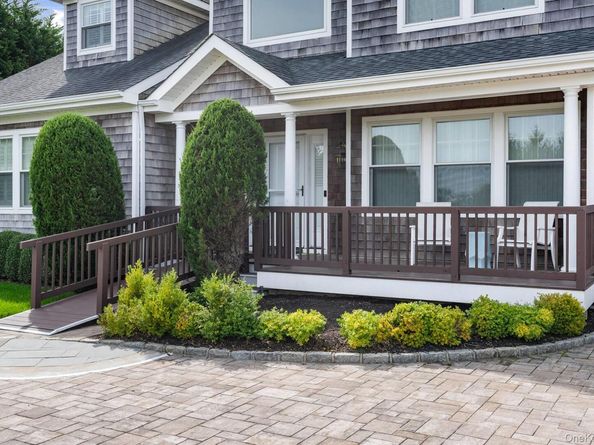 4 Spring Lane, Southampton NY 11968