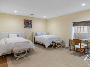 4 Spring Lane, Southampton NY 11968