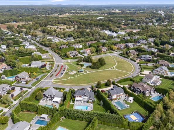 4 Spring Lane, Southampton NY 11968