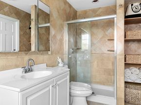82 Lakeview Avenue, Rockville Centre NY 11570