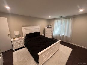 129 Golf Lane, Medford NY 11763