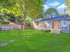 36 7th Avenue, Brentwood NY 11717
