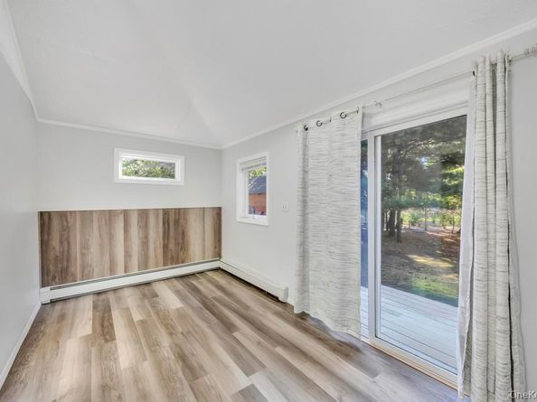 36 7th Avenue, Brentwood NY 11717