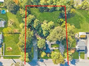 36 7th Avenue, Brentwood NY 11717