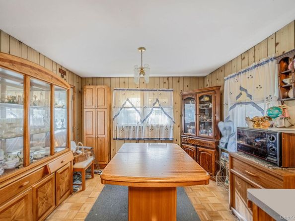 529 Elder Lane, Ronkonkoma NY 11779