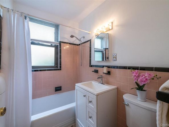 153 E Hartsdale Avenue 1B, Hartsdale NY 10530