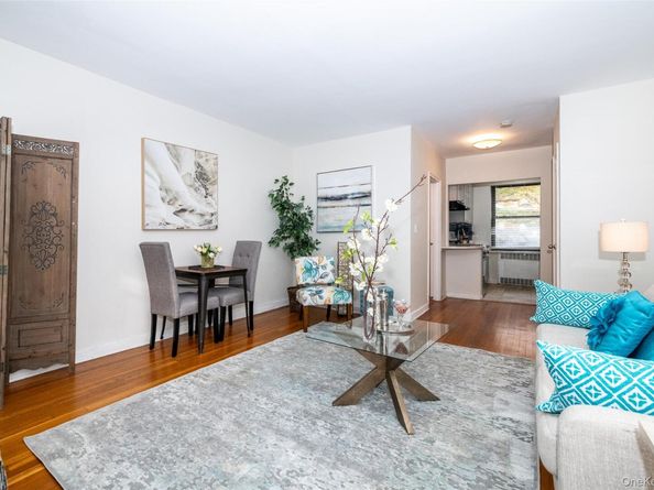 153 E Hartsdale Avenue 1B, Hartsdale NY 10530