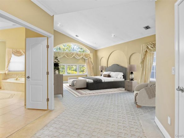 169 Hamlet Drive, Mount Sinai NY 11766