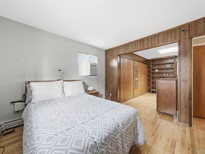 15 Santam Court, Bay Shore NY 11706