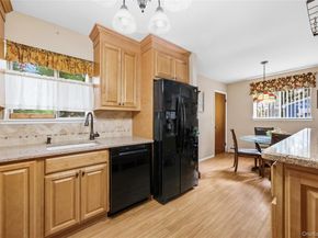 15 Santam Court, Bay Shore NY 11706