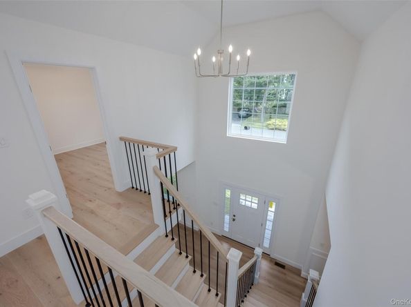 40 Zenith Road, Rocky Point NY 11778