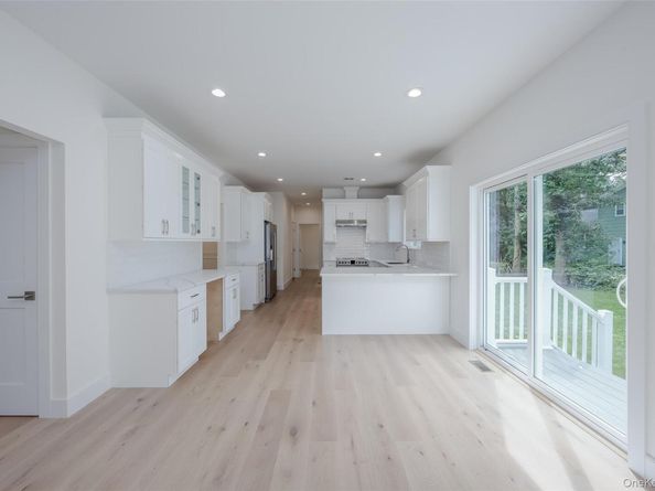 40 Zenith Road, Rocky Point NY 11778