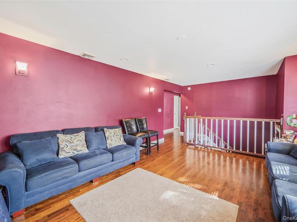 425 41st Street, Babylon NY 11726
