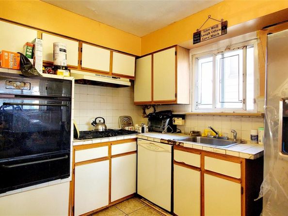 318 Beach 42nd Street, Arverne NY 11691