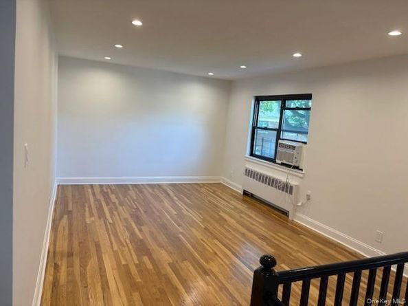 220-26 73rd Avenue 2, Bayside NY 11364