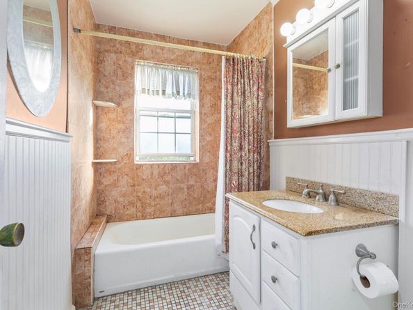 108 S Village 2B, Rockville Centre NY 11570