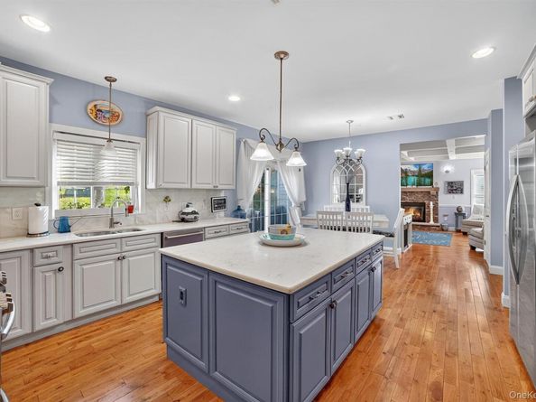 6 Clarion Drive, White Plains NY 10603