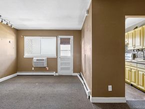 71 ADAMS Road E 2A, Central Islip NY 11722