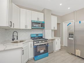 7 Continental Hill, Glen Cove NY 11542