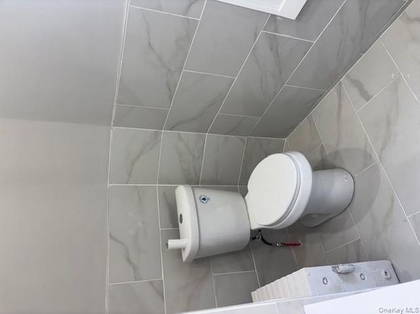 7 Continental Hill, Glen Cove NY 11542