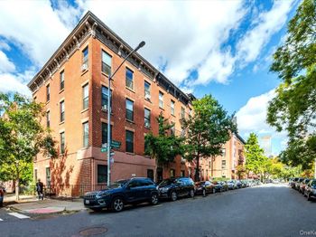182 Nevins Street