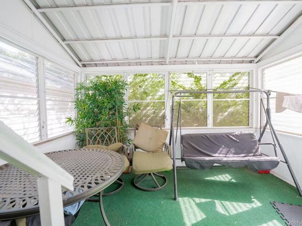 636 S 13th Street, New Hyde Park NY 11040