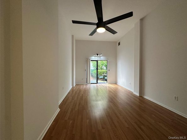 75 McKinley Avenue B14, White Plains NY 10606