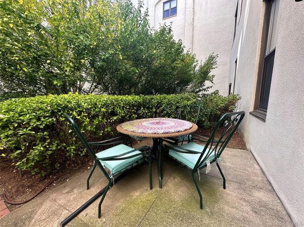 75 McKinley Avenue B14, White Plains NY 10606