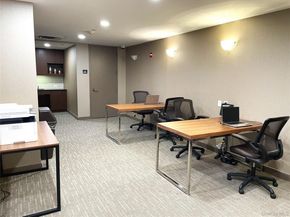 10 City Place PH2C, White Plains NY 10601