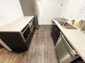 10 City Place PH2C, White Plains NY 10601