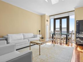 10 City Place PH2C, White Plains NY 10601