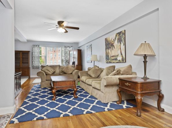 30 E Hartsdale Avenue 4D, Hartsdale NY 10530