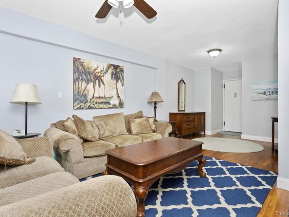 30 E Hartsdale Avenue 4D, Hartsdale NY 10530