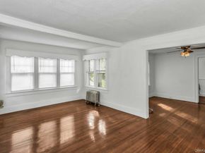 251 N Long Beach Avenue, Freeport NY 11520