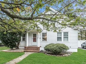 251 N Long Beach Avenue, Freeport NY 11520