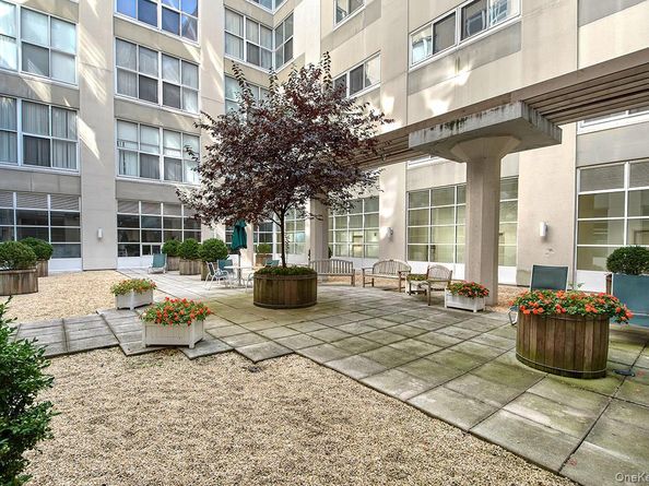 1 Landmark Square 109, Port Chester NY 10573