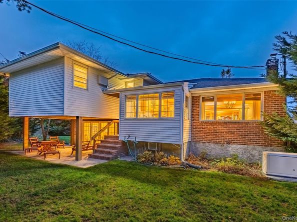 7 Judith Street, Plainview NY 11803