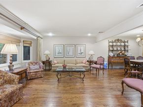 7 Judith Street, Plainview NY 11803