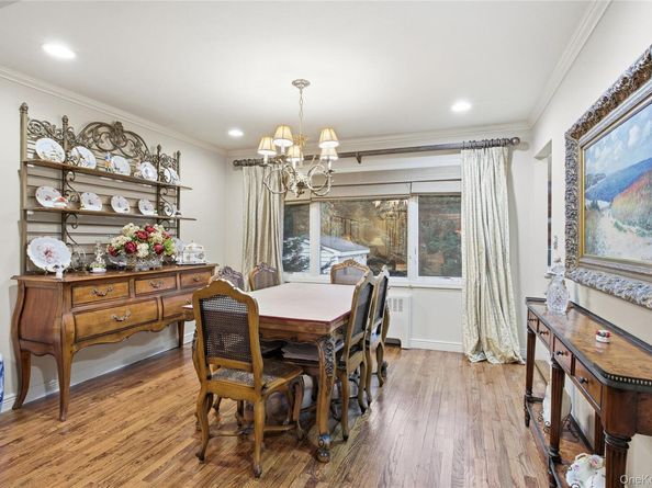 7 Judith Street, Plainview NY 11803