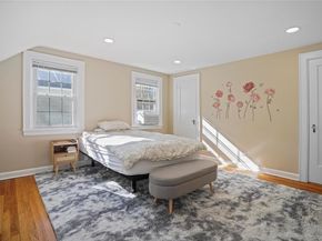 8 Craven Lane, White Plains NY 10605